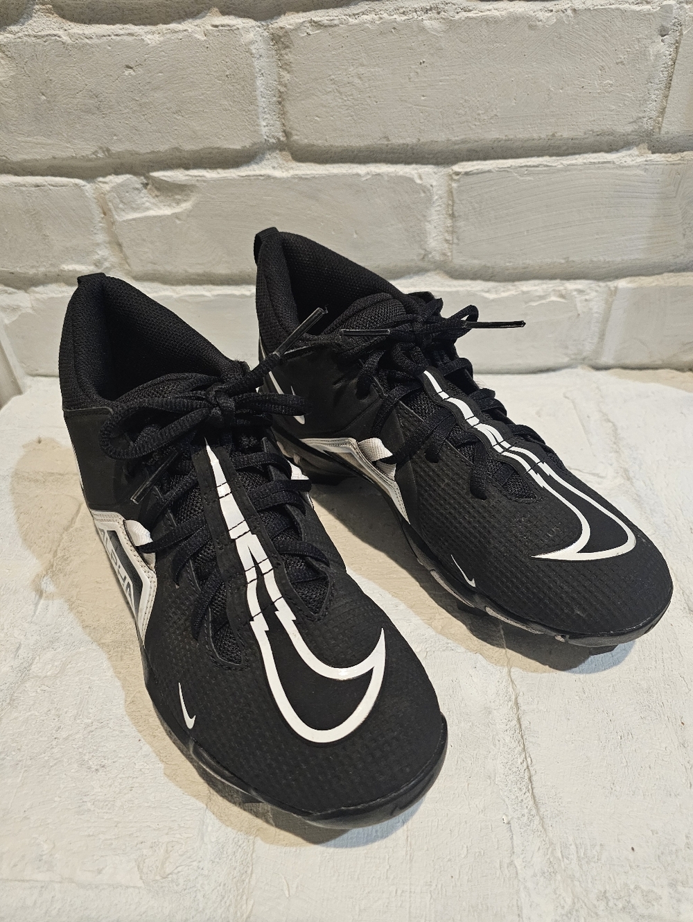 Nike Football Cleats. Size 6